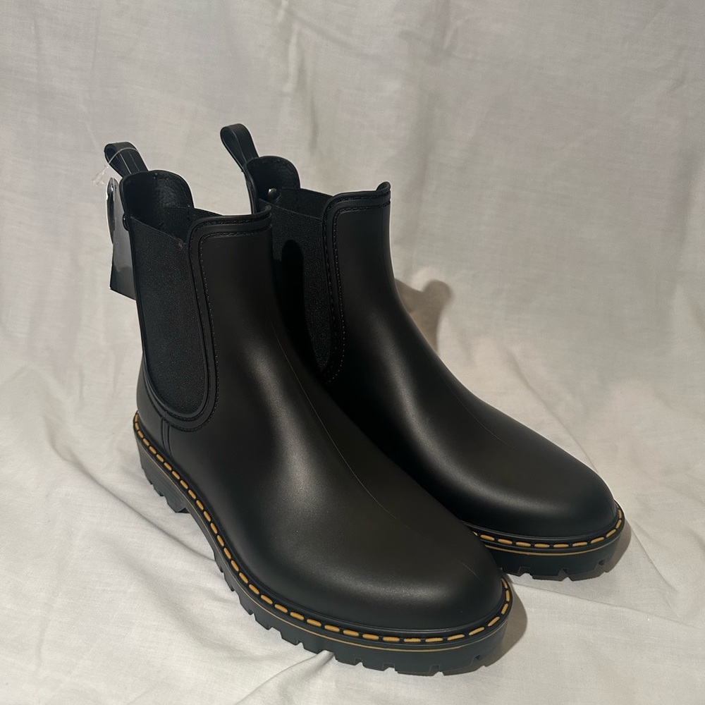 Brand New Igor Ankle Waterproof Trak Mate Boots